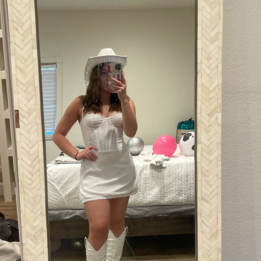 WHITEFOX dress
